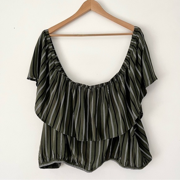 Torrid Olive Stripe Maxi Challis Off-Shoulder Crop Top Size 5X - Picture 2 of 12